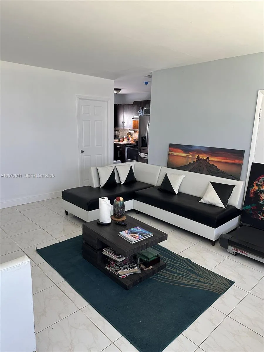 382 NW 82nd St #382 Miami, FL 33150