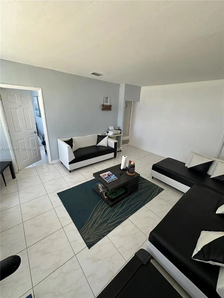 382 NW 82nd St #382 Miami, FL 33150
