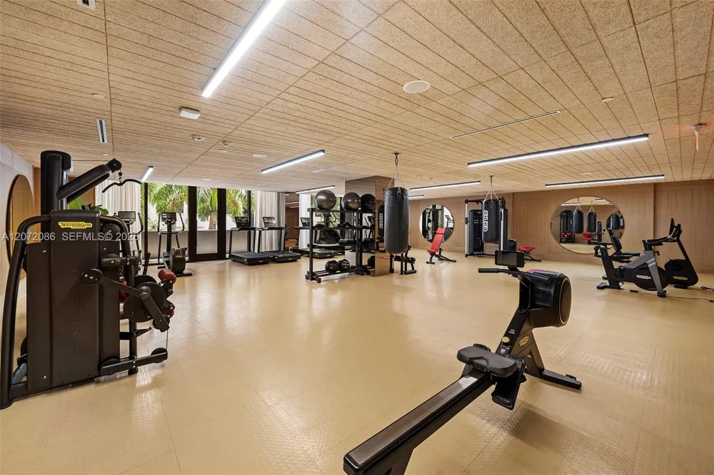 90 NE 32 #822 Miami, FL 33127