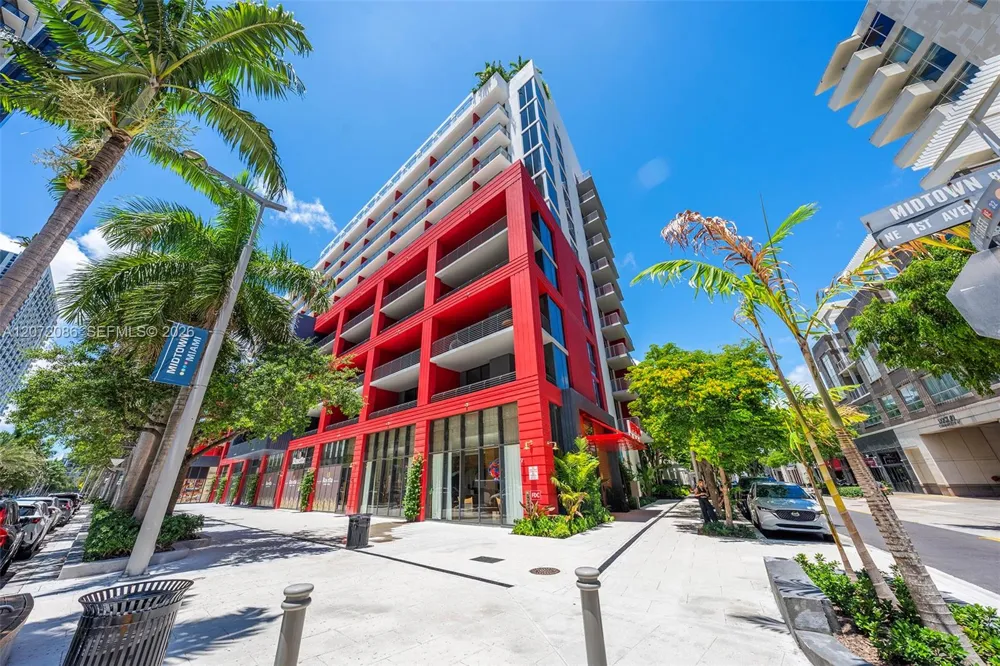 90 NE 32 #822 Miami, FL 33127
