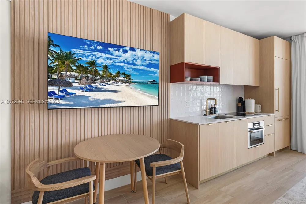 90 NE 32 #822 Miami, FL 33127