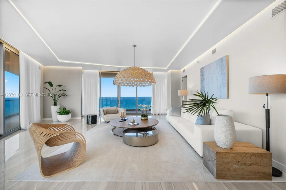 18975 Collins Ave #600 Sunny Isles Beach, FL 33160