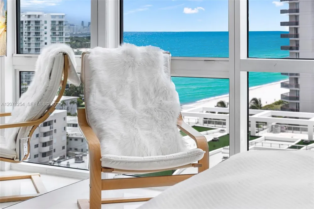 6801 Collins Ave #1206/1210 Miami Beach, FL 33141