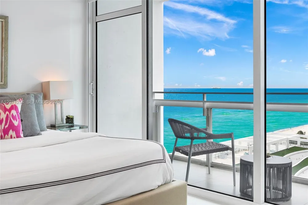 6801 Collins Ave #1206/1210 Miami Beach, FL 33141