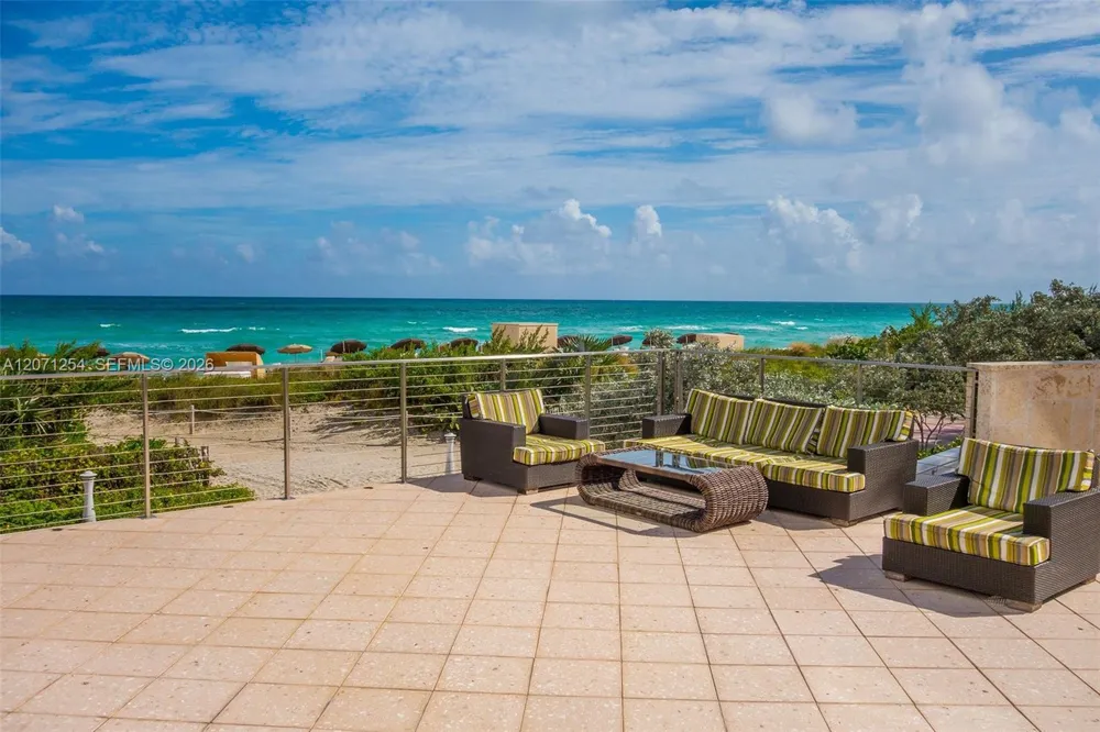 6801 Collins Ave #1206/1210 Miami Beach, FL 33141