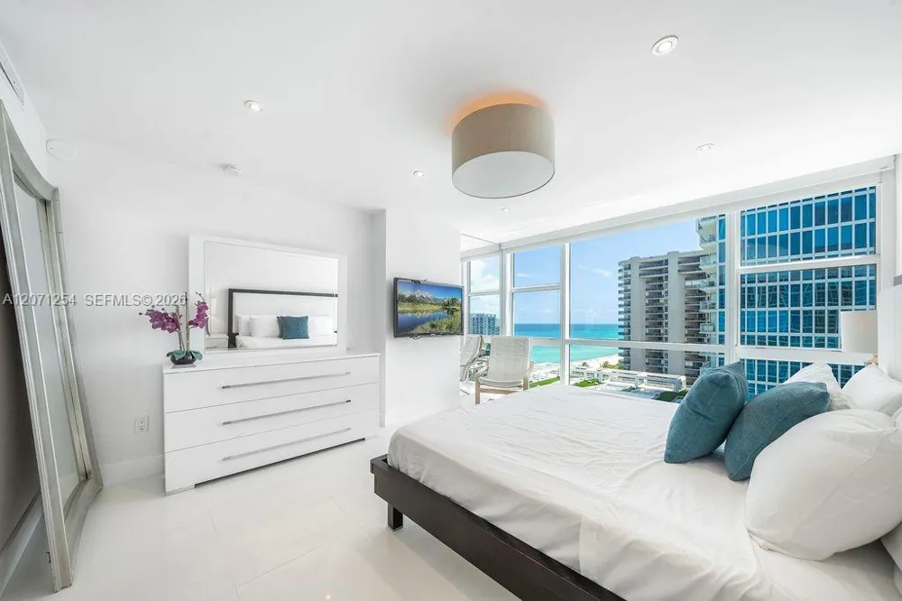 6801 Collins Ave #1206/1210 Miami Beach, FL 33141