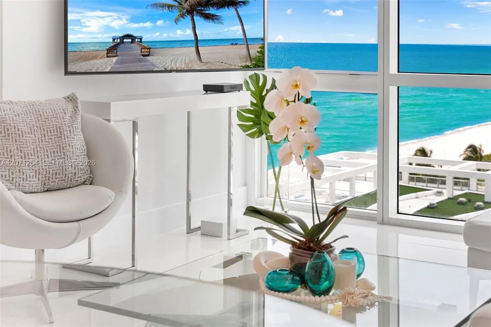 6801 Collins Ave #1206/1210 Miami Beach, FL 33141