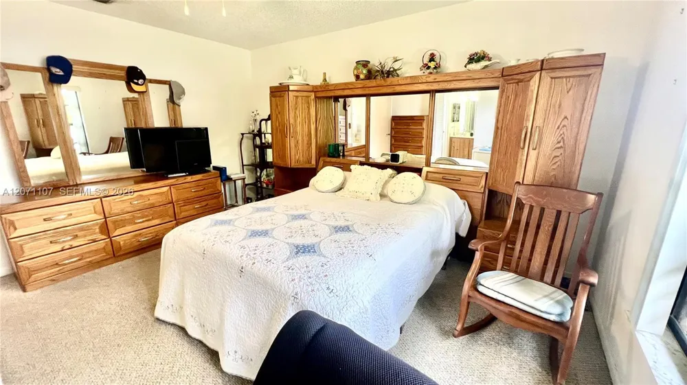 5437 Mendoza St West Palm Beach, FL 33415