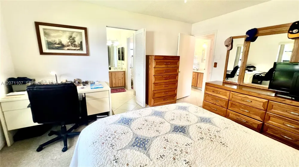 5437 Mendoza St West Palm Beach, FL 33415