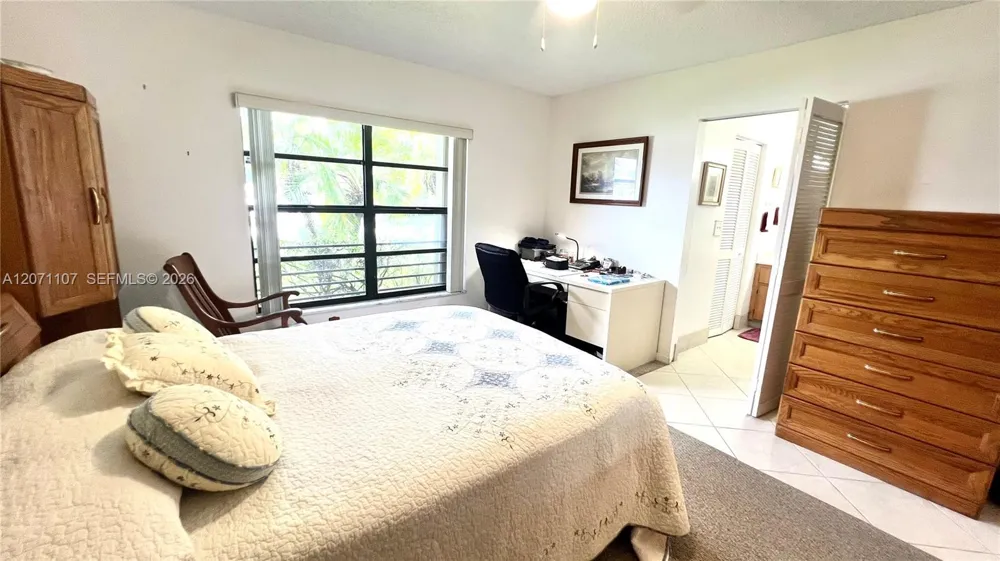 5437 Mendoza St West Palm Beach, FL 33415
