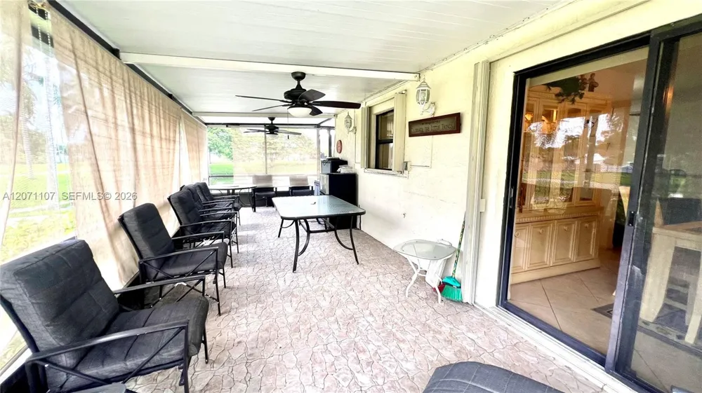 5437 Mendoza St West Palm Beach, FL 33415