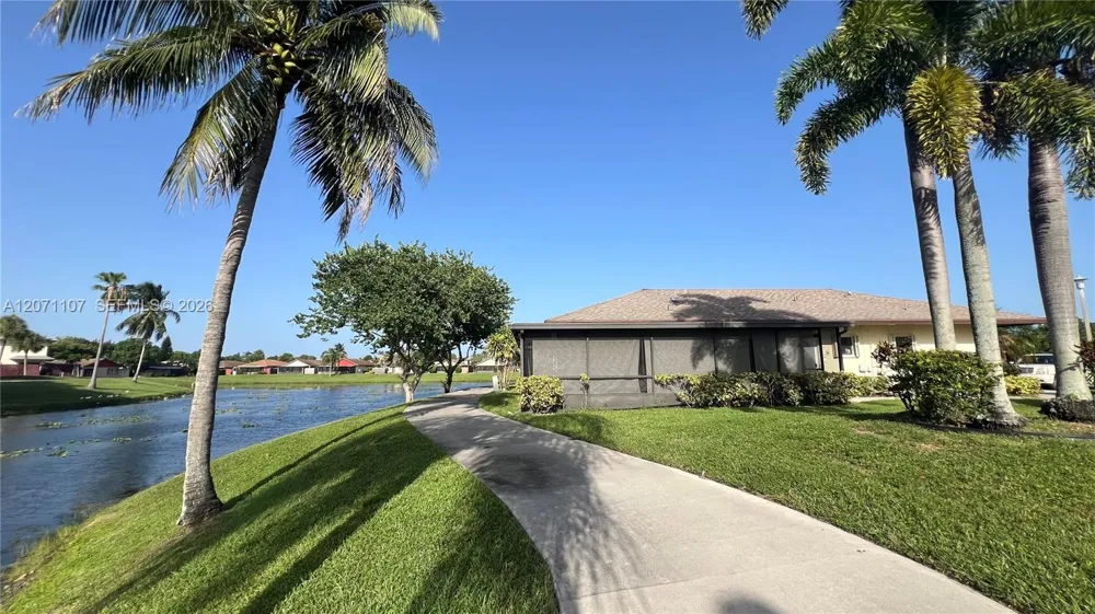 5437 Mendoza St West Palm Beach, FL 33415