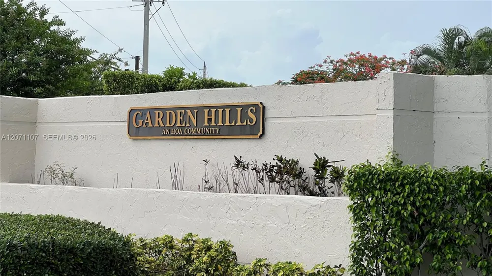 5437 Mendoza St West Palm Beach, FL 33415