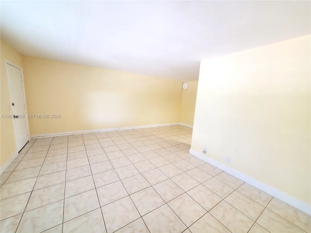 251 SW 132nd Way #208H Pembroke Pines, FL 33027