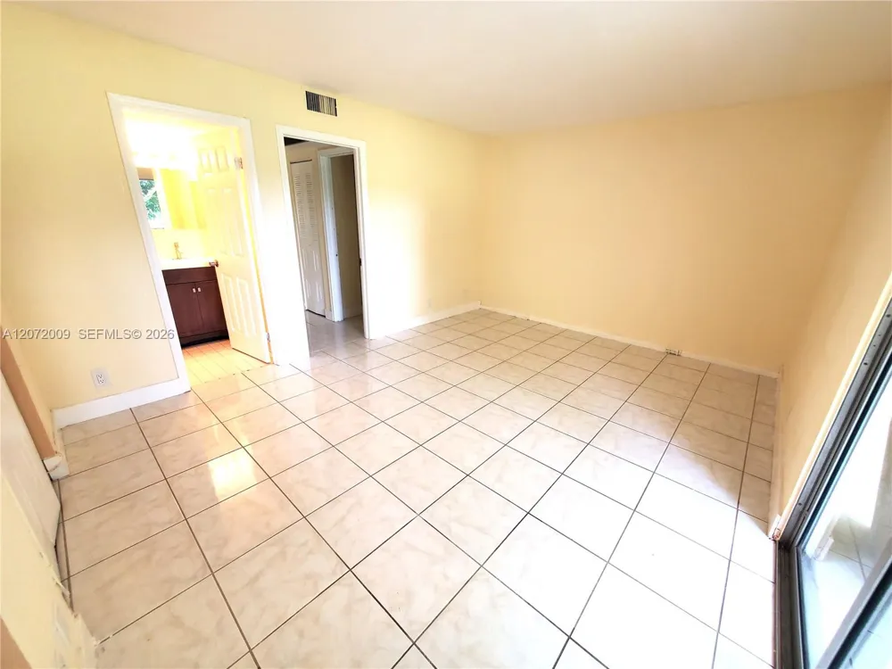 251 SW 132nd Way #208H Pembroke Pines, FL 33027