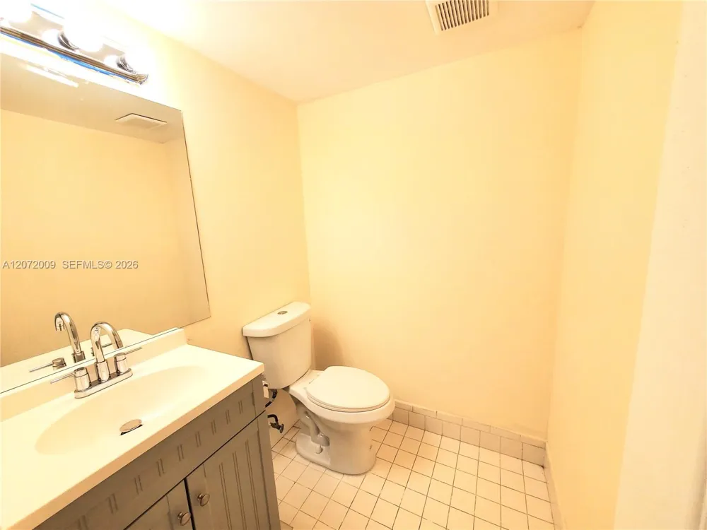251 SW 132nd Way #208H Pembroke Pines, FL 33027