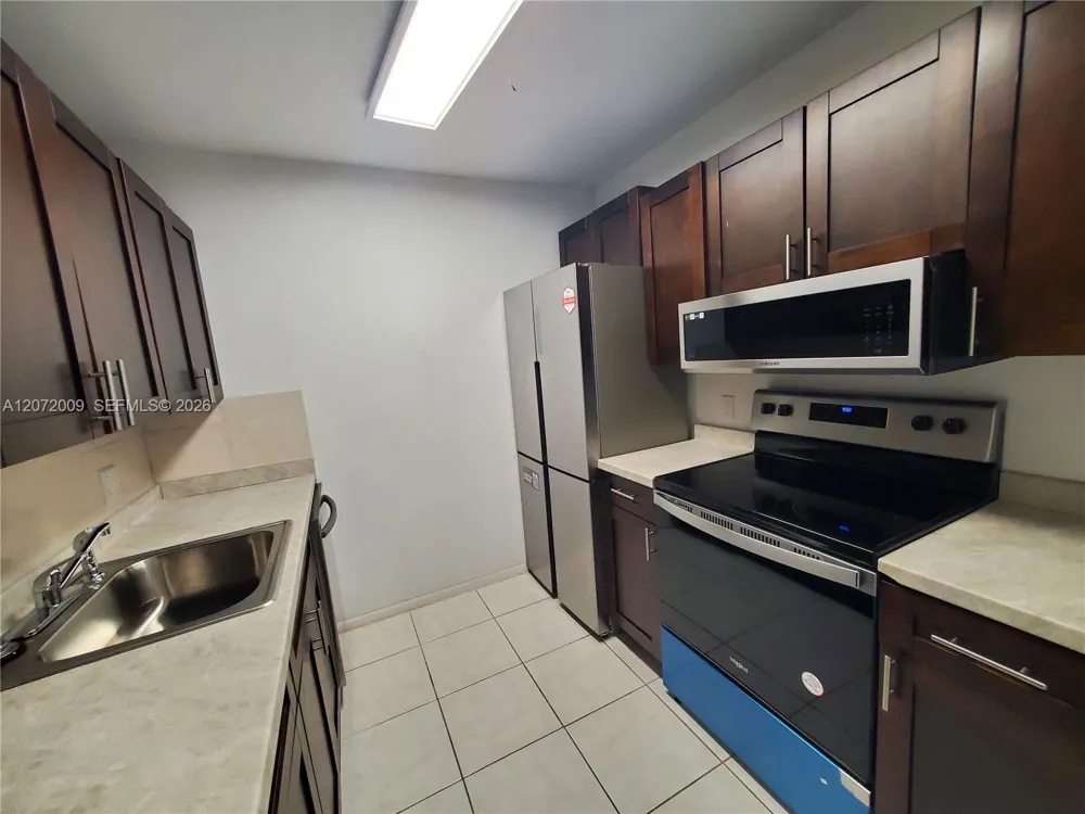 251 SW 132nd Way #208H Pembroke Pines, FL 33027