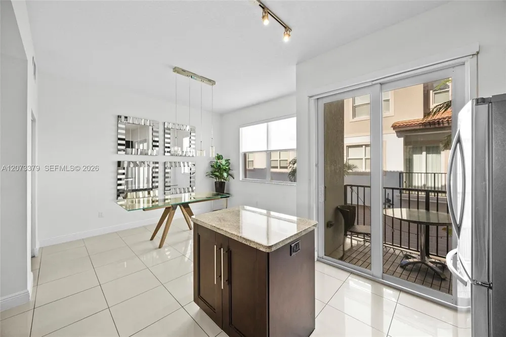 2690 Federal Hwy #30 (65) Boynton Beach, FL 33435