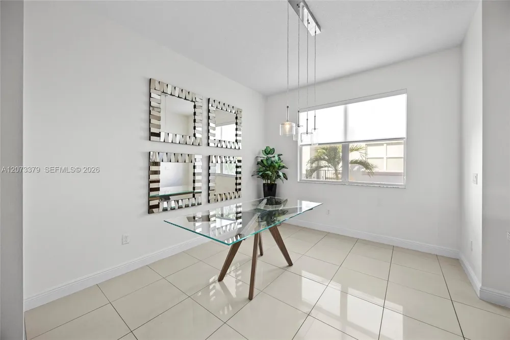 2690 Federal Hwy #30 (65) Boynton Beach, FL 33435