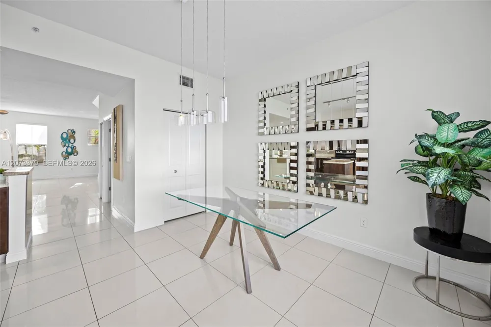 2690 Federal Hwy #30 (65) Boynton Beach, FL 33435