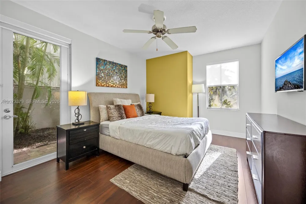 2690 Federal Hwy #30 (65) Boynton Beach, FL 33435