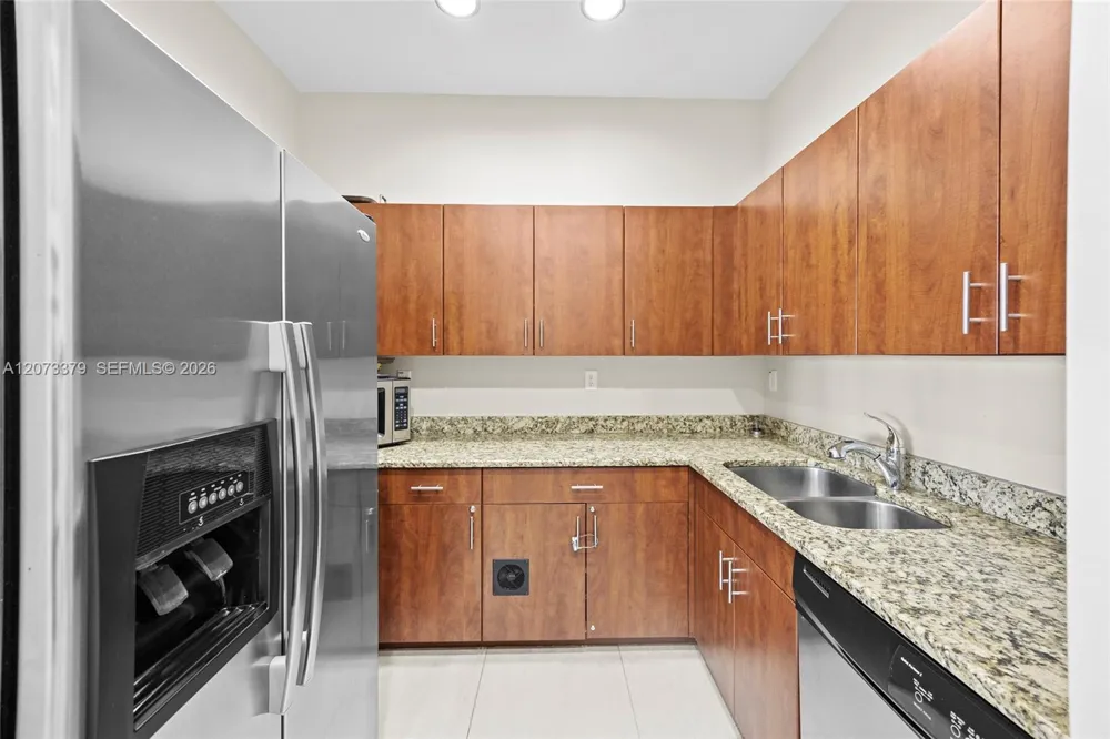 2690 Federal Hwy #30 (65) Boynton Beach, FL 33435