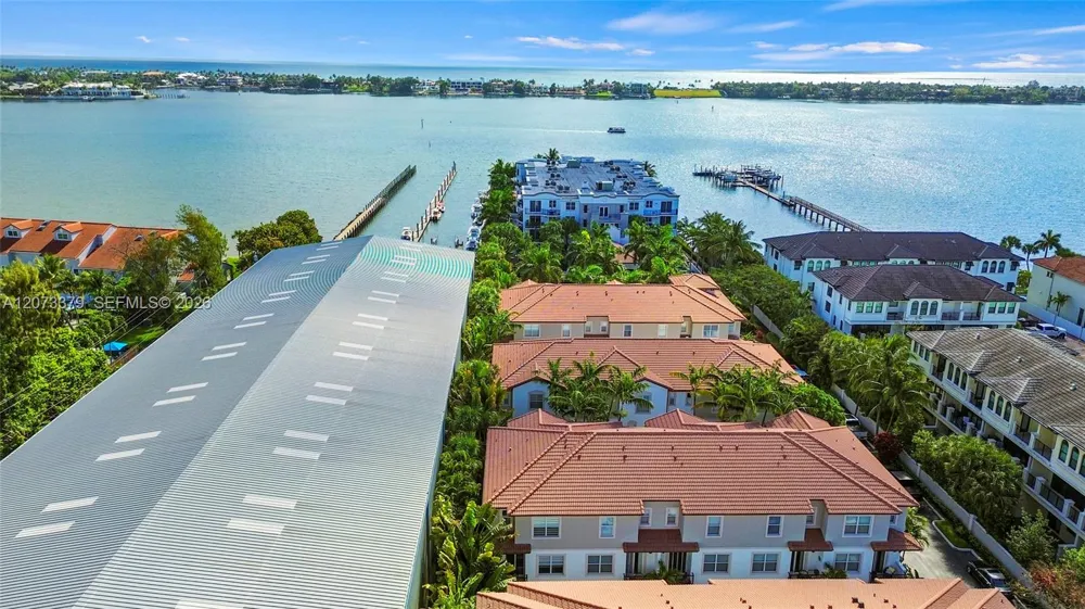 2690 Federal Hwy #30 (65) Boynton Beach, FL 33435