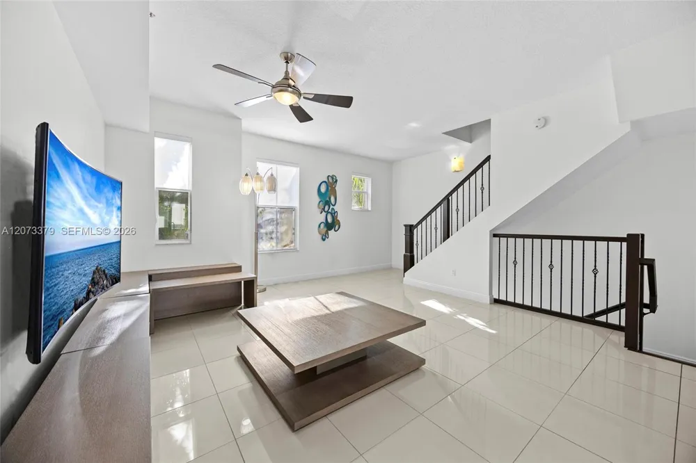 2690 Federal Hwy #30 (65) Boynton Beach, FL 33435