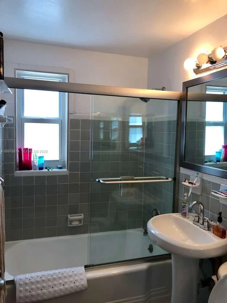 7741 SW 55th Ave #53A Miami, FL 33143