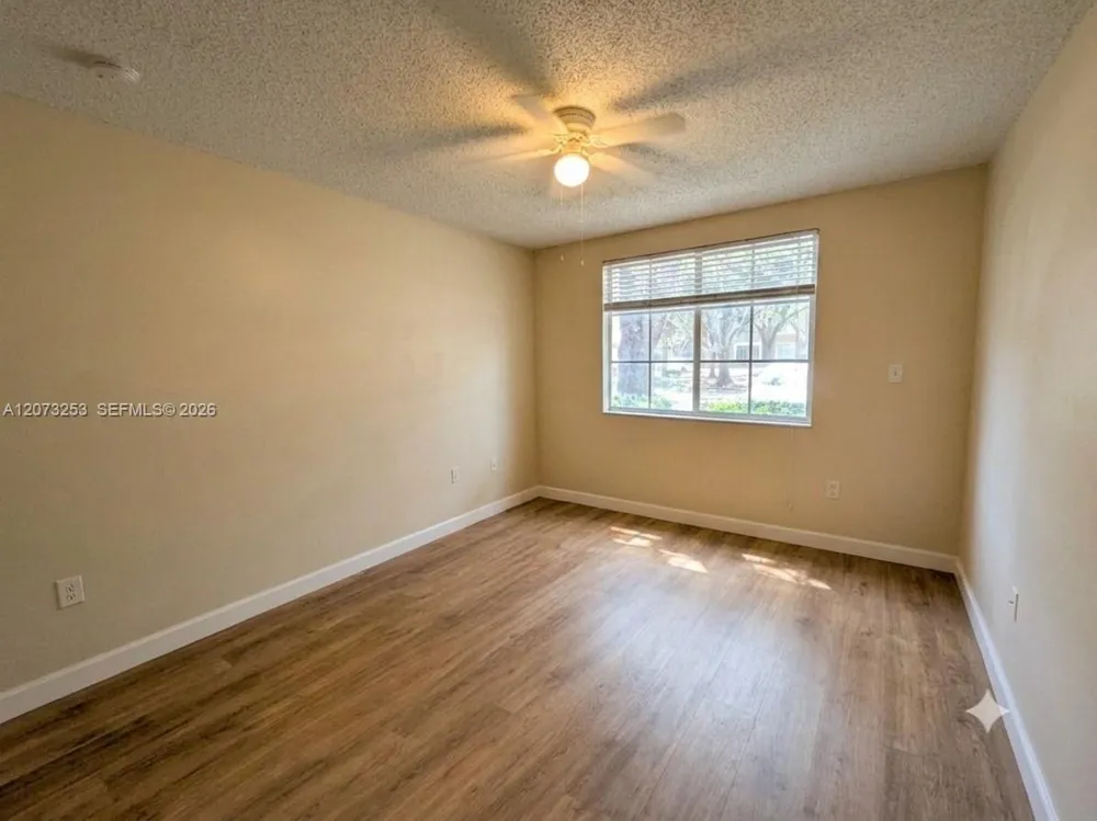 8060 Nob Hill Rd #101 Tamarac, FL 33321