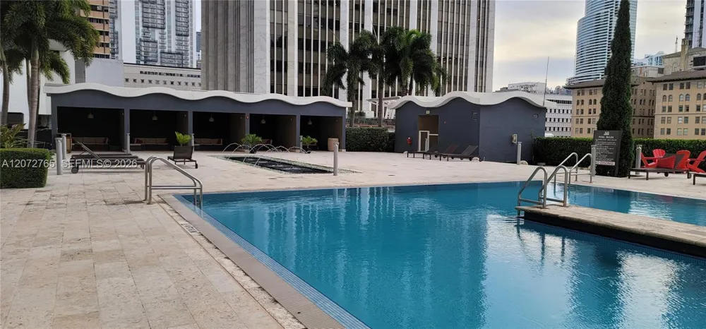 50 Biscayne Blvd #5202 Miami, FL 33132