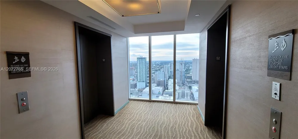 50 Biscayne Blvd #5202 Miami, FL 33132