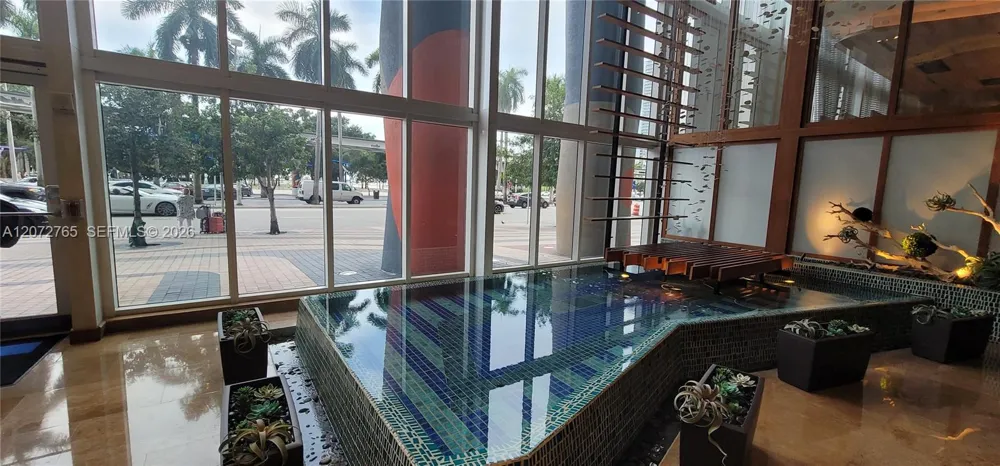 50 Biscayne Blvd #5202 Miami, FL 33132