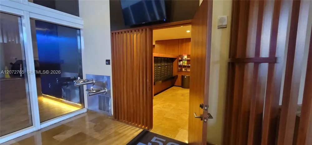50 Biscayne Blvd #5202 Miami, FL 33132