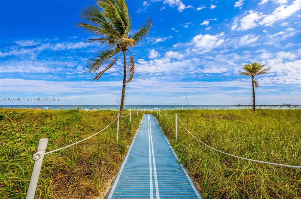 4445 El Mar Dr #2303 Lauderdale By The Sea, FL 33308