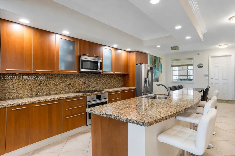 4445 El Mar Dr #2303 Lauderdale By The Sea, FL 33308