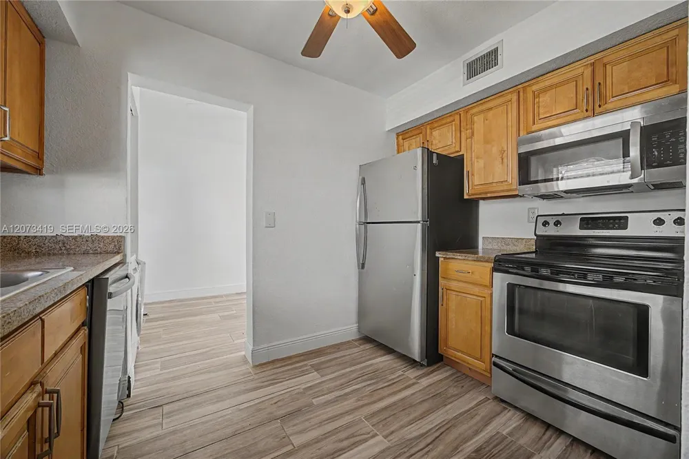 8475 SW 94th St #224E Miami, FL 33156