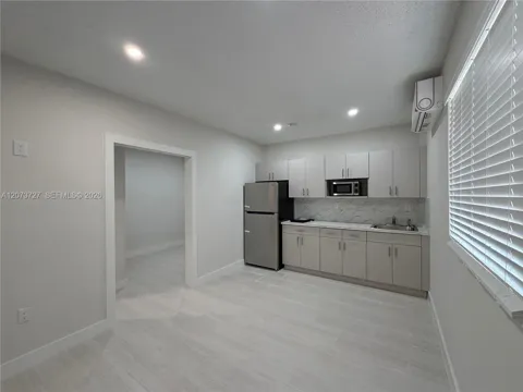 10921 SW 144 Av #1