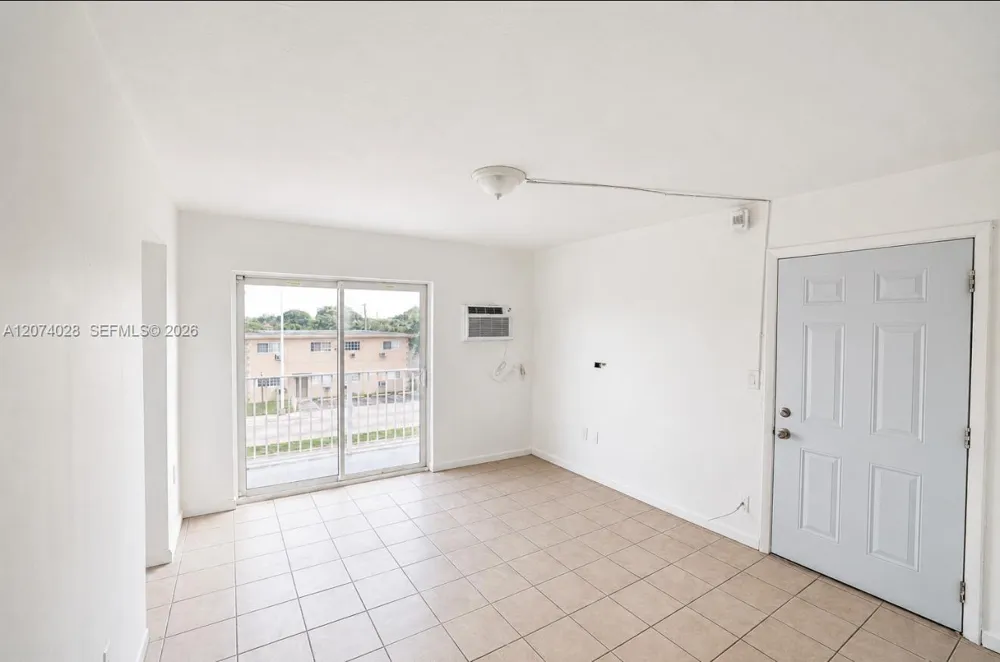 6080 W Flagler St #24 Miami, FL 33144