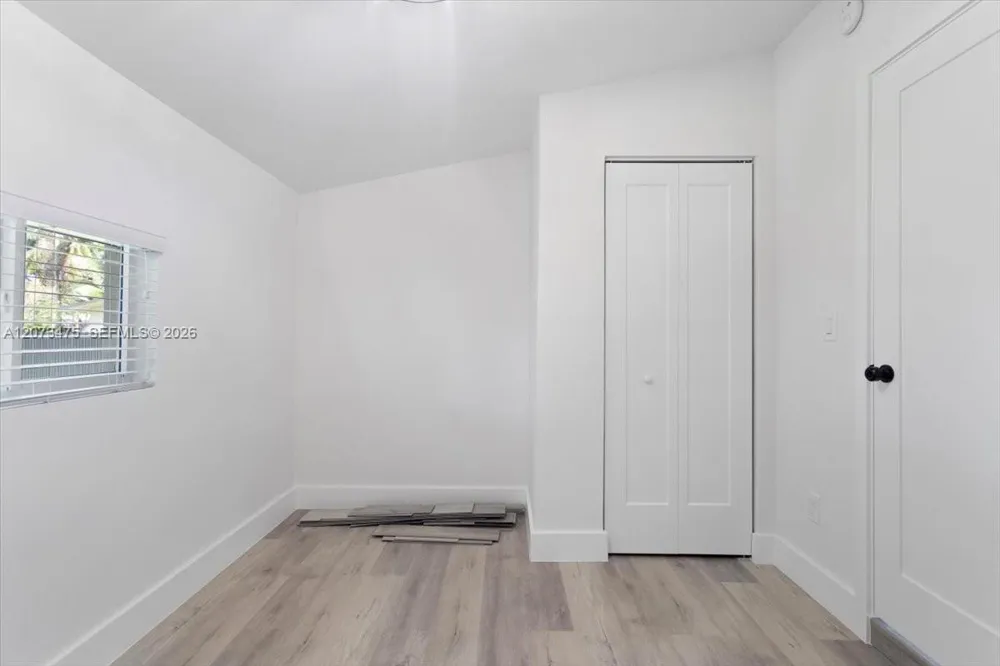 449 E 10th St Hialeah, FL 33010