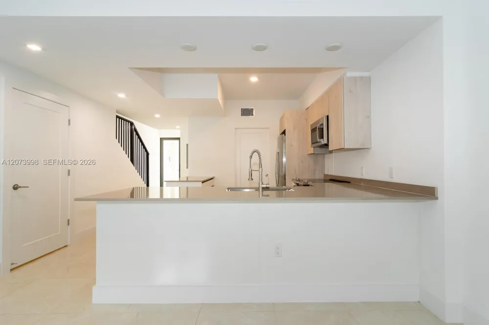4117 Oak Pl Dania Beach, FL 33314