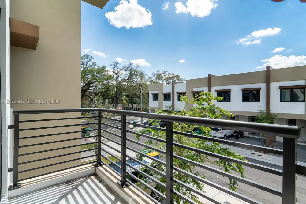 4117 Oak Pl Dania Beach, FL 33314