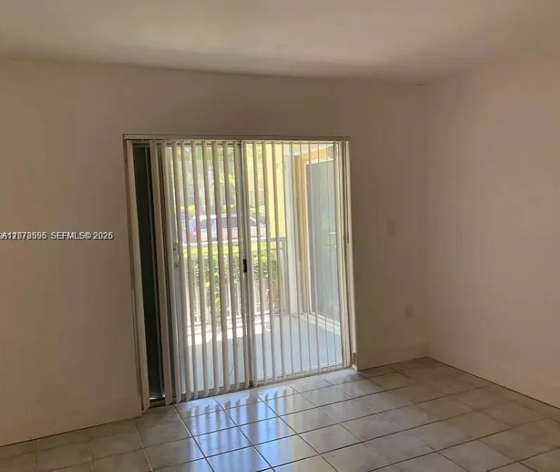 8670 SW 212th St #105 Cutler Bay, FL 33189