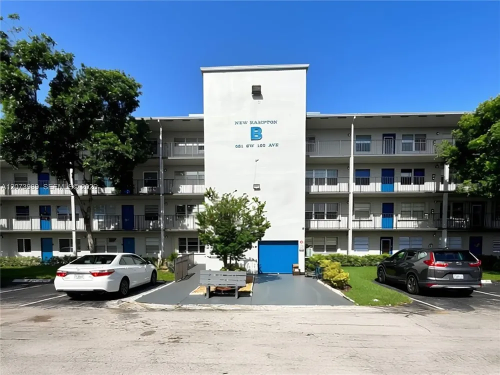 551 SW 135th Ave #413B Pembroke Pines, FL 33027