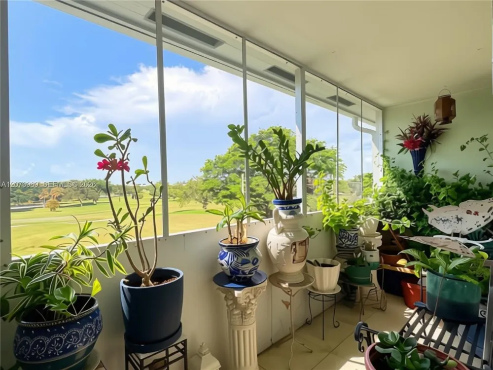 551 SW 135th Ave #413B Pembroke Pines, FL 33027