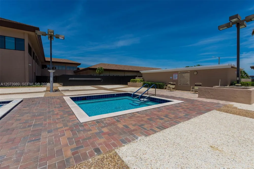 551 SW 135th Ave #413B Pembroke Pines, FL 33027