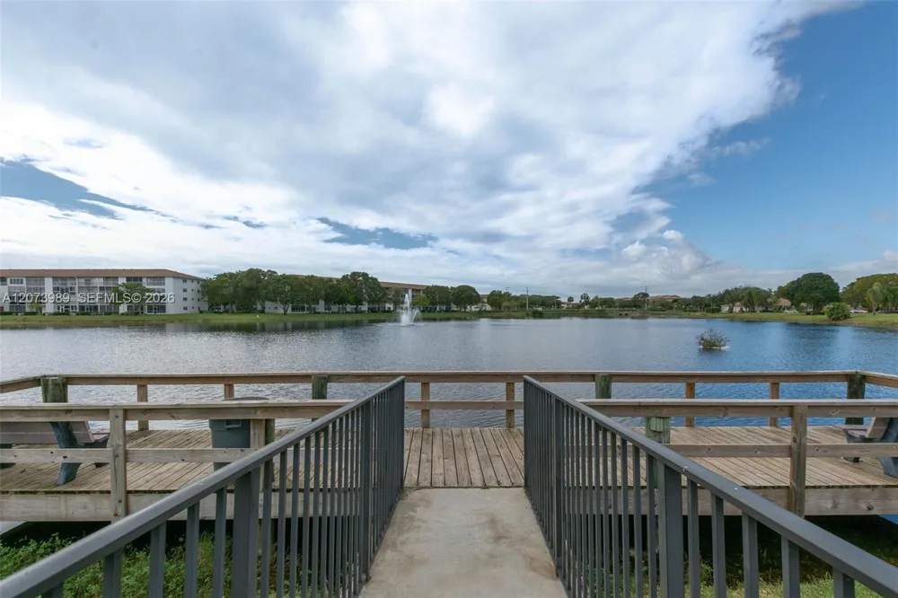 551 SW 135th Ave #413B Pembroke Pines, FL 33027