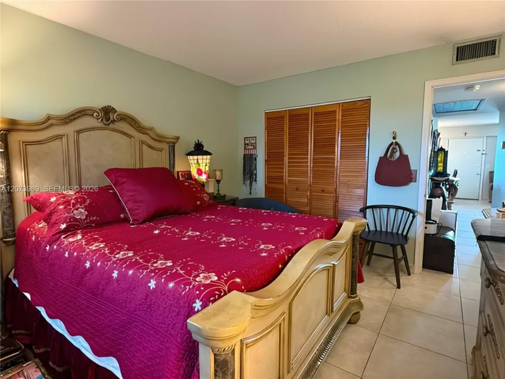 551 SW 135th Ave #413B Pembroke Pines, FL 33027
