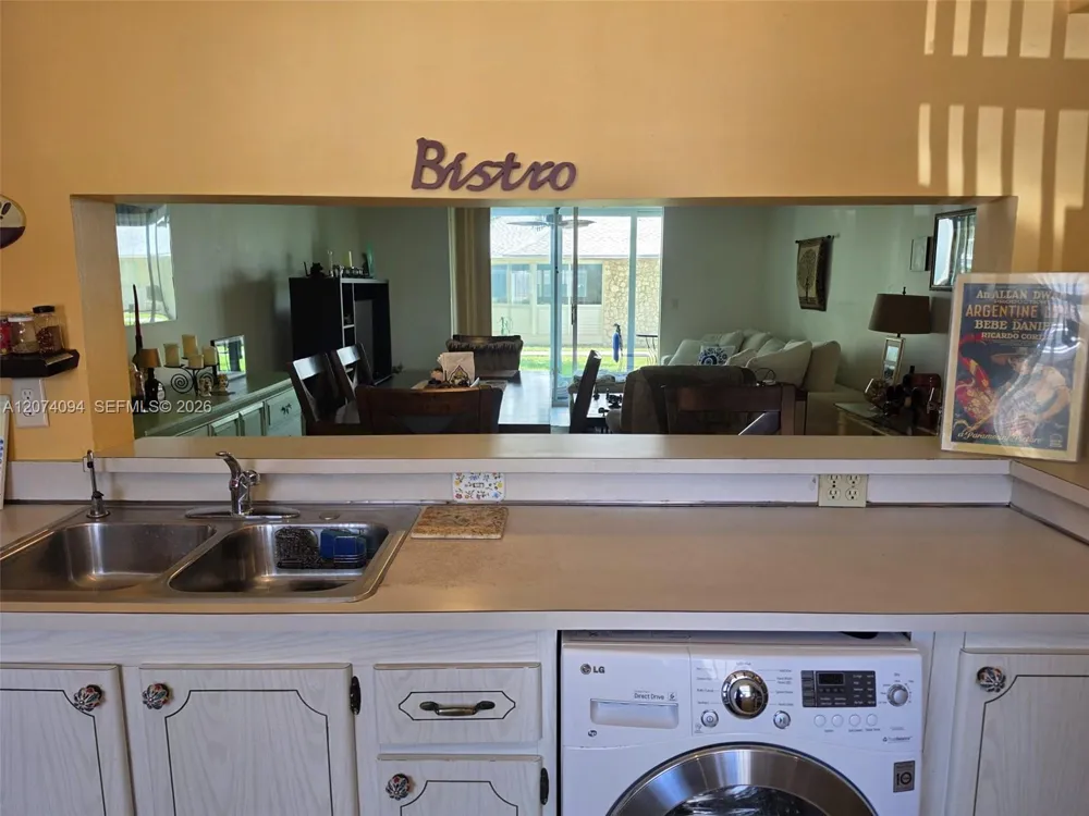 300 NE 12th Ave #108 Hallandale Beach, FL 33009