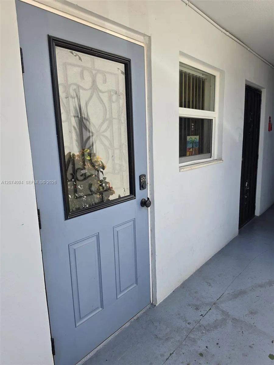 300 NE 12th Ave #108 Hallandale Beach, FL 33009